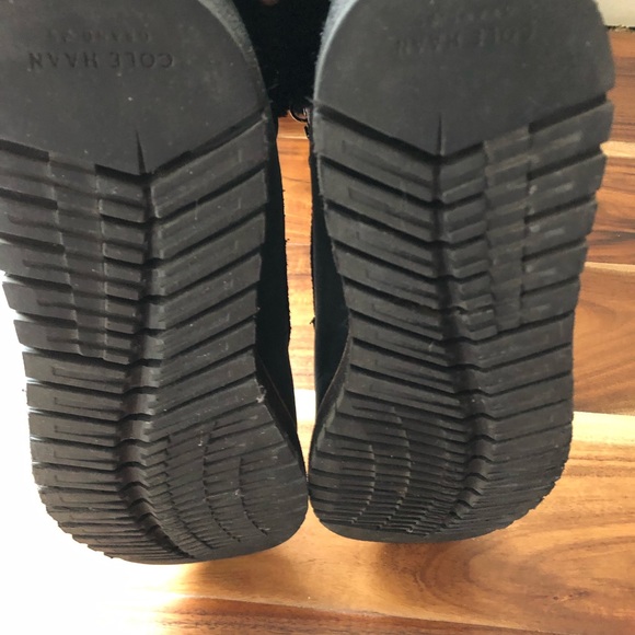 Women’s Cole Haan boots . Size 8 - Picture 4 of 5